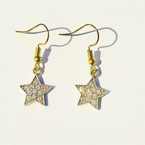 Glitz star earrings